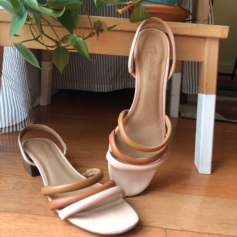 Madewell The Addie Slingback Sandal in Leather